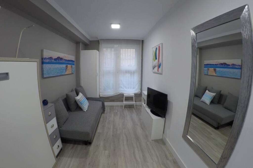 Studio Apartment La Lajilla Located At Beachfront Arguineguin Exterior foto